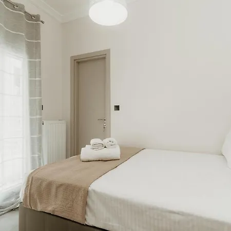 Urban Elegance In 4* سالونيك