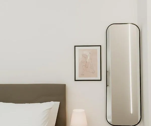 Urban Elegance In 4*