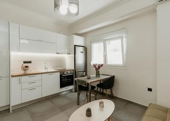 Urban Elegance In 4* Tessalónica